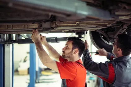 Le Garage Socheleau recrute un Carrossier et un Réceptionniste !
