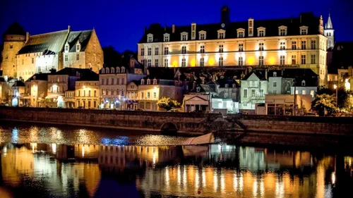 En Mayenne et Maine-et-Loire, découvrez la population de vos communes