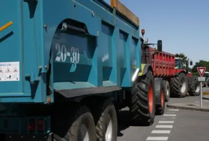 Nouveaux blocages des agriculteurs samedi