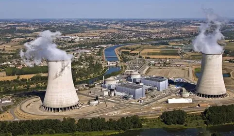 La centrale nucléaire de Golfech arrête ses deux réacteurs à cause...