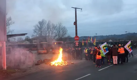 Le dépôt de bus de la C2A bloqué à Albi