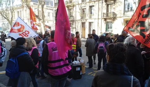 Réforme des retraites : des militants rassemblés à Perpignan en...