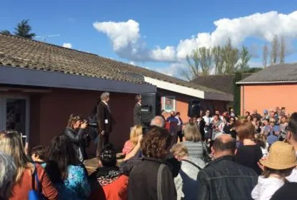 Couffouleux a son école Pierre Perret