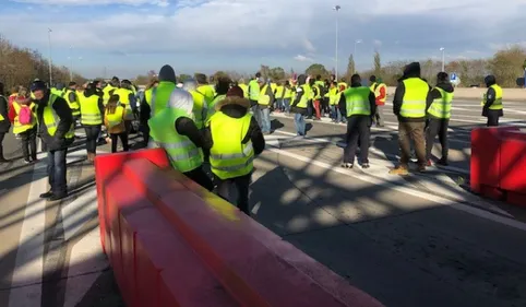 Les gilets jaunes en ordre de bataille !