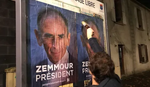 Eric Zemmour fait à droite "ce que Mitterrand a réalisé à gauche en...