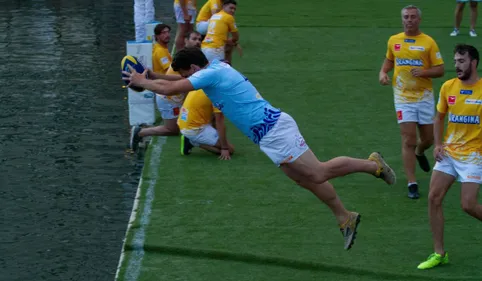 Au WateRugby, les stars se jettent à l'eau !