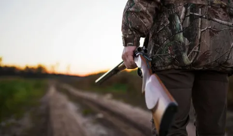 Sainte-Colombe-sur-L'Hers : un chasseur se tire une balle dans le pied