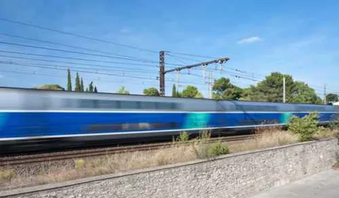 Un train bloqué plus de 4h à Pommevic 