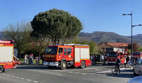 Mazamet : Le convoi des pompiers a attiré les foules