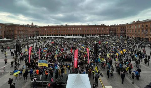 2000 personnes à Toulouse pour soutenir le peuple ukrainien 