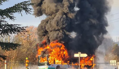 Un bus en feu entre Mazamet et Labruguière