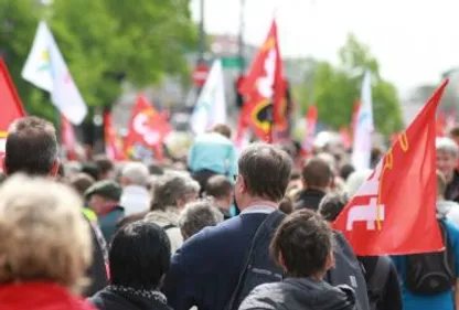 Tarbes : nouvelle mobilisation devant le Centre des Finances