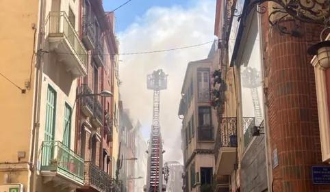 60 pompiers mobilisés après un important incendie dans un...