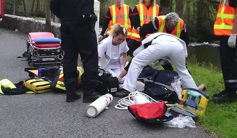 Accident de la route près de Toulouse, une mère et sa fille entre...