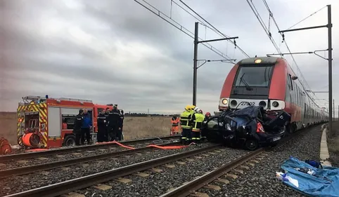 Collision mortelle entre un TER et une voiture à Salses-le-Château...