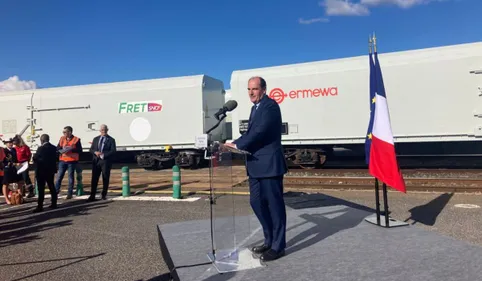 Jean Castex officialise à Perpignan la reprise du train des...