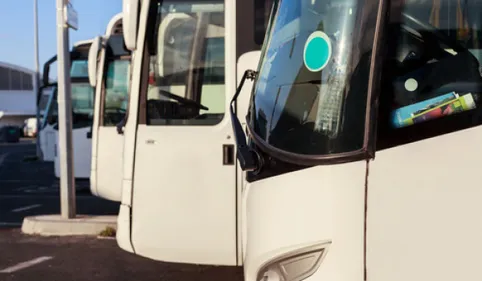 Castres: un policier municipal blessé par un chauffeur de bus