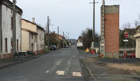 Route coupée à Arthès: les travaux continuent