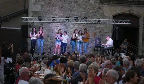 A Anglès, les infirmières cherchent leur médecin...en chanson !