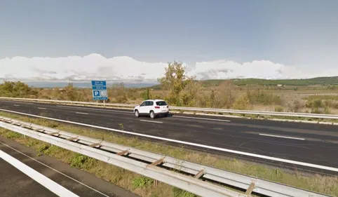 Grave accident de car sur l'A61 dans l'Aude : 1 mort et 17 blessés