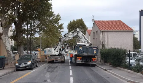 Importante fuite d'eau à Perpignan après la casse d'une canalisation