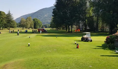 Un avion de tourisme s'écrase sur le golf près de Luchon