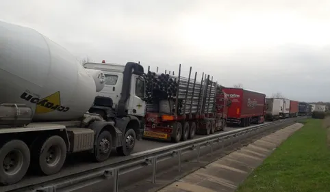 Le Tarn à l'arrêt jeudi matin, les gilets jaunes mobilisés 