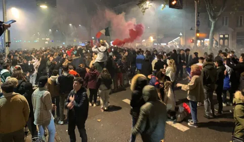 Les Bleus en finale de la Coupe du Monde : scènes de liesse à...