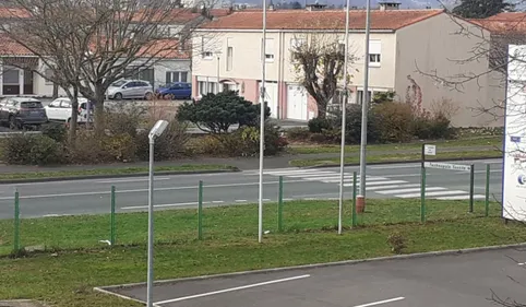 Une personne âgée percutée par une voiture à Aussillon