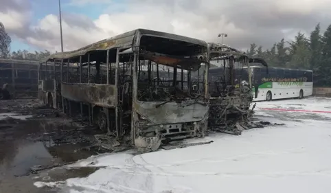 PHOTOS - Les images impressionnantes de l'incendie qui a ravagé une...