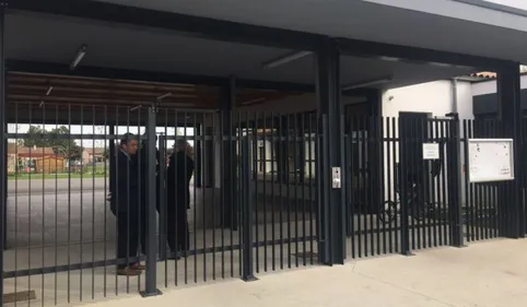  L'un des deux enfants blessés après la chute d’un arbre à l'école...