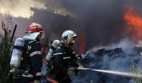 Une partie de la Filature du Parc de Brassac ravagée par les flammes 