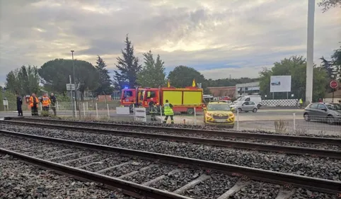 Toulouse: une terrible collision entre une voiture et train a fait...