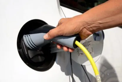 Aude : la première borne pour véhicule électrique va être posée