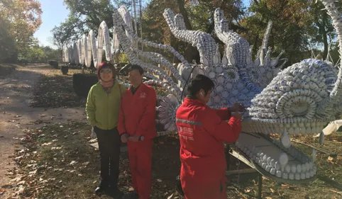 Quarante-quatre artisans chinois pour le Festival des lanternes à...