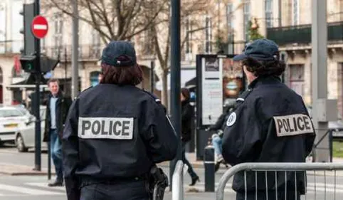 Rapprocher police et population: le souhait de l'association...