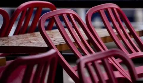 Tarn : Couvre feu pour les bars et restaurants au réveillon, les...