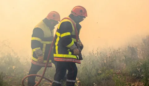 Incendies dans l'Aude et les P.O: les pompiers encore sur place ce...