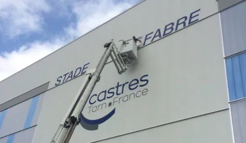 "Ici, ici c'est stade Pierre-Fabre" 