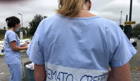 Toulouse: des étudiants en médecine manifestent contre...