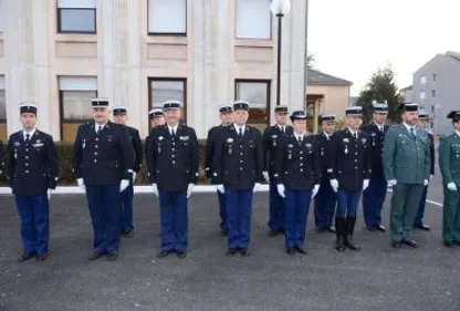 Tarbes : hommage aux gendarmes morts en service 