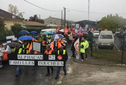 ALPHACAN: manif sous la pluie