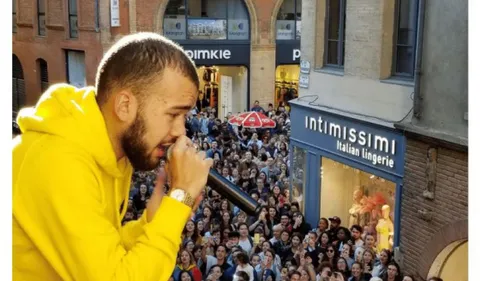 Bigflo&Oli ouvrent leur boutique à Toulouse !