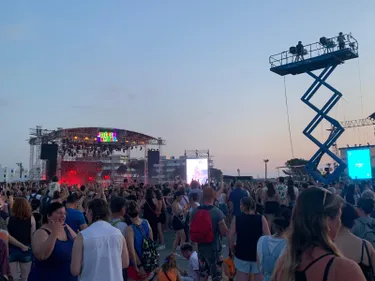 Environ 120 000 festivaliers, le record de l'édition 2023 des...