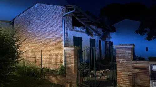 Haute-Garonne: la toiture d'une maison s'effondre à Bouloc, une...