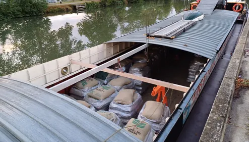 Ils tentent de relancer le transport fluvial sur le Canal du Midi