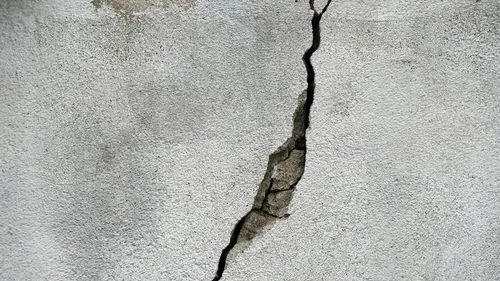Maisons fissurées dans la région 