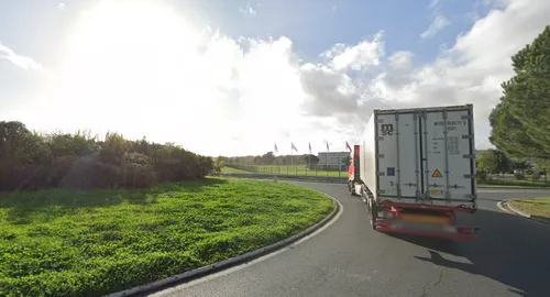 Tarn. Un camion se renverse à hauteur de Soual, l'axe...