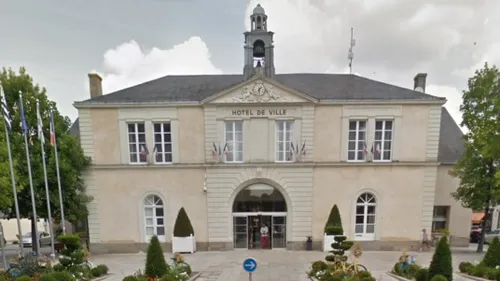 Châteaubriant : alerte à la bombe à l'Hôtel de Ville