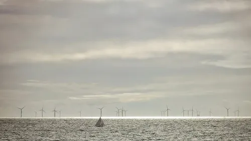Parc éolien Yeu-Noirmoutier : les premières éoliennes quittent...